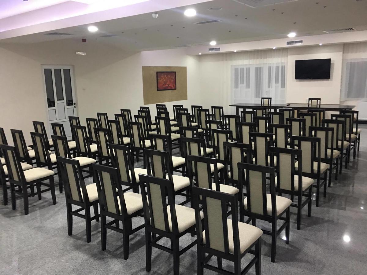 Odmaraliste Vidik Otel Lazarevac Dış mekan fotoğraf