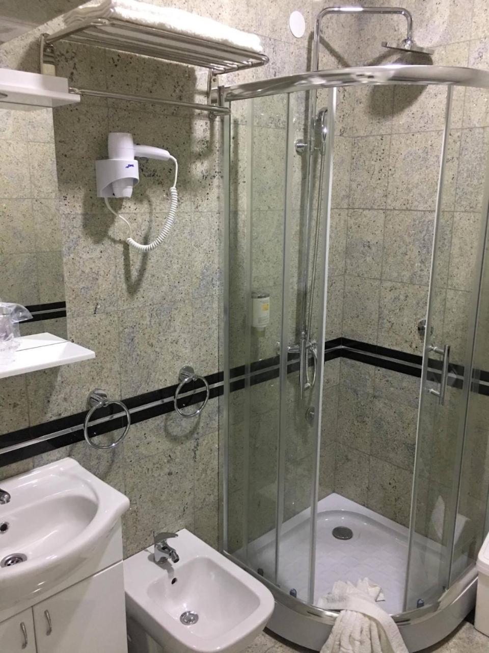 Odmaraliste Vidik Otel Lazarevac Dış mekan fotoğraf